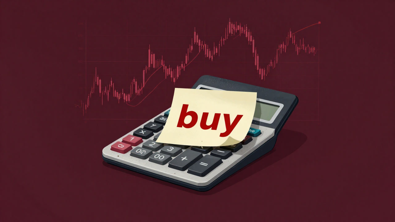 古ぼけた電卓に貼られた紙に「買い」の文字が赤字で記され、背景に複雑な株価チャートがちらつく